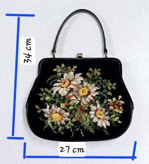 Vintage Henkeltasche mit Gobelinstickerei – Bild 2