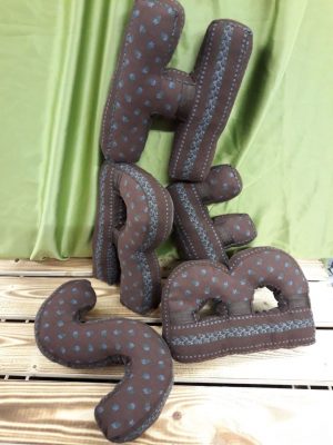 Deko-Buchstabe aus der Wortbastlerei, 15 cm – Bild 3